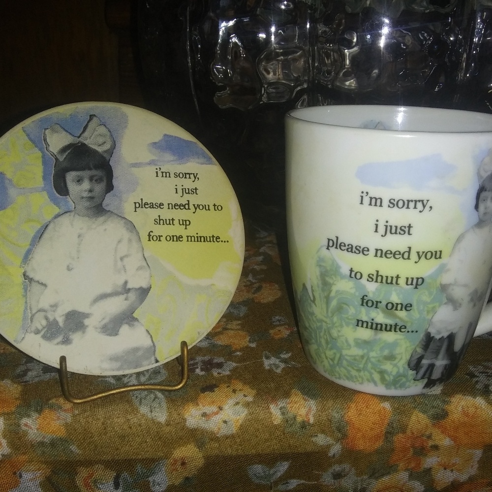 Never used perfect for introverts.Cup&Coaster set